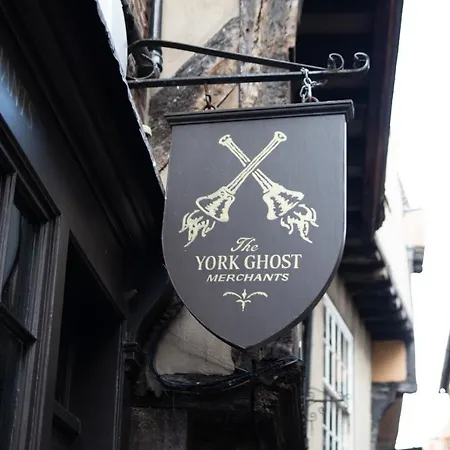 別荘 Minster-3 Bed-sleeps 6-fireplace-free Parking